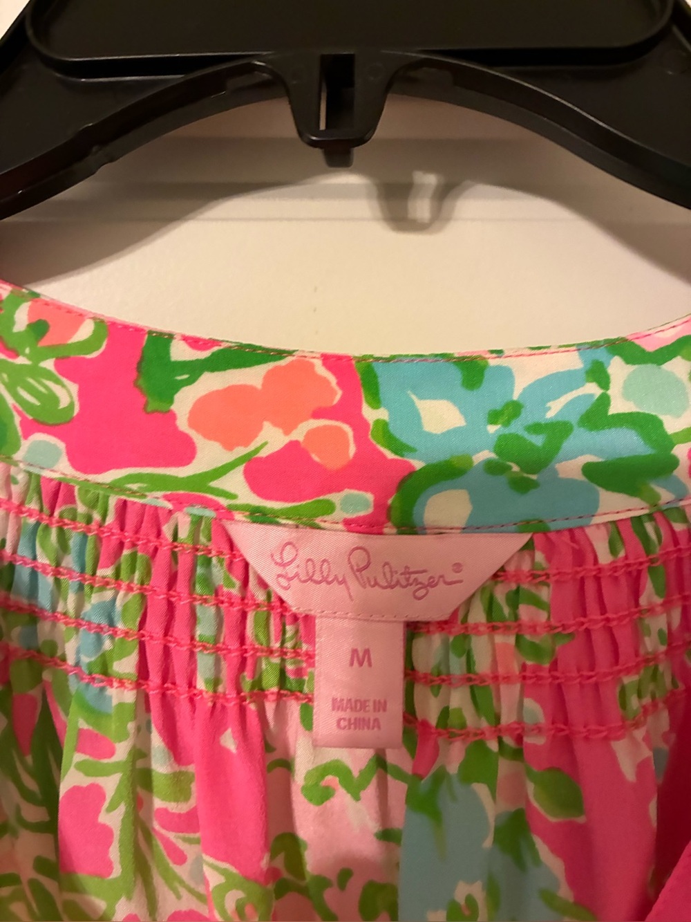 Lilly Pulitzer Pink, Coral, Mint & Aqua Floral Top Size M - Picture 7 of 7